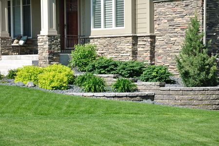 Designing Low-Maintenance Landscapes for Cambridge, OH Properties Thumbnail